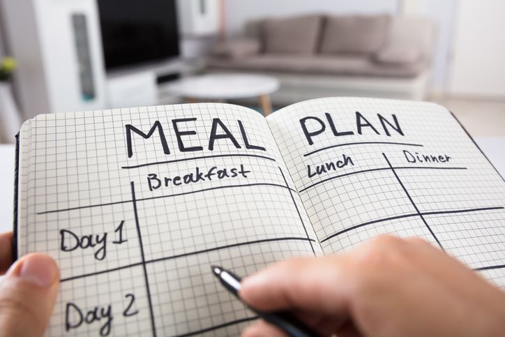 /uploads/balanced_eating_routine_1_8709f1bf29.jpg